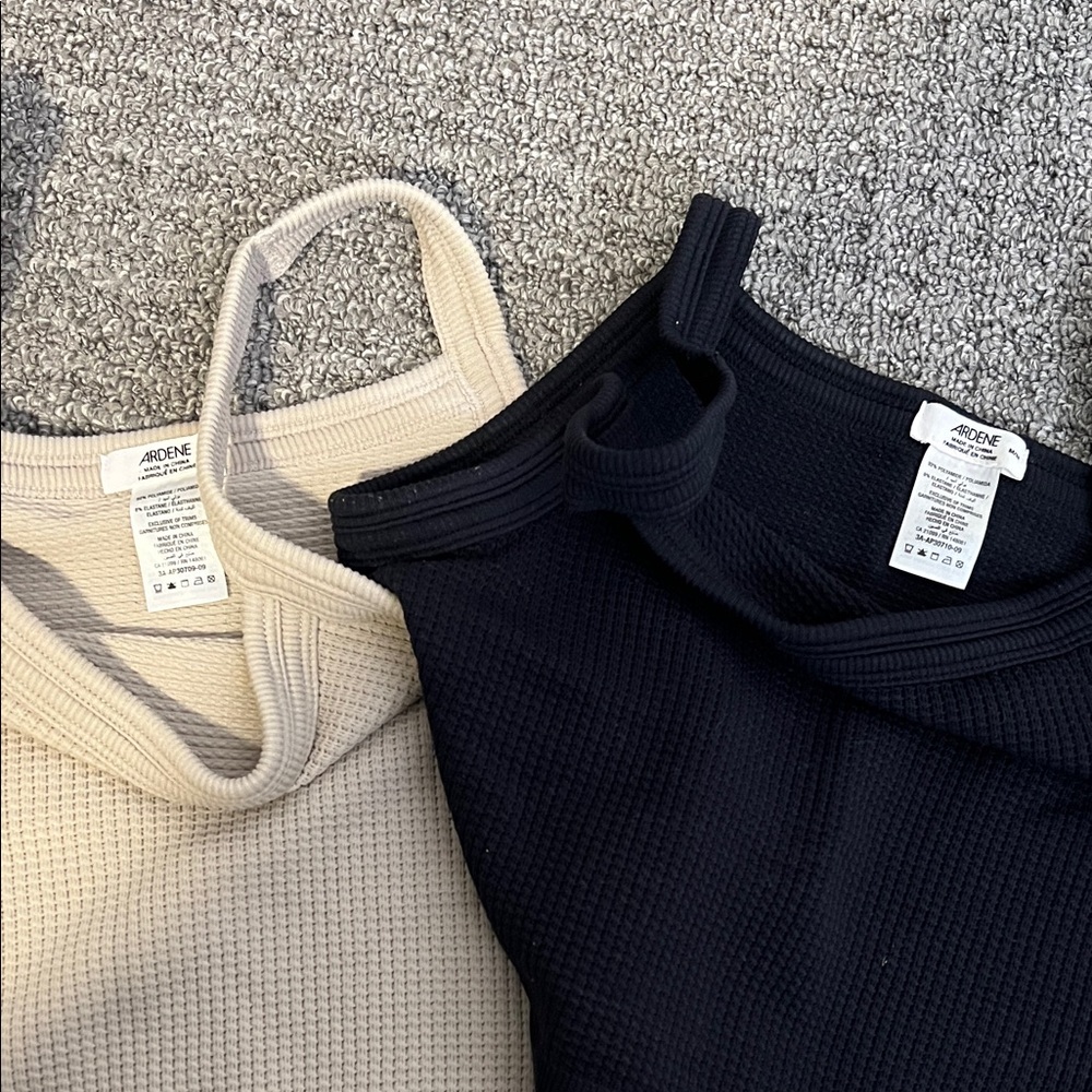 2 pack ardene Black and Cream Ribbed Tank Tops square neck - Picture 2 of 3